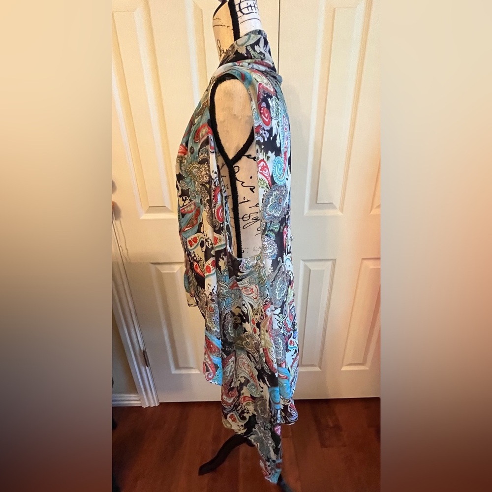 Accent Convertible Scarf Vest in Paisley Multicolor Print, One Size, EUC - Picture 3 of 3